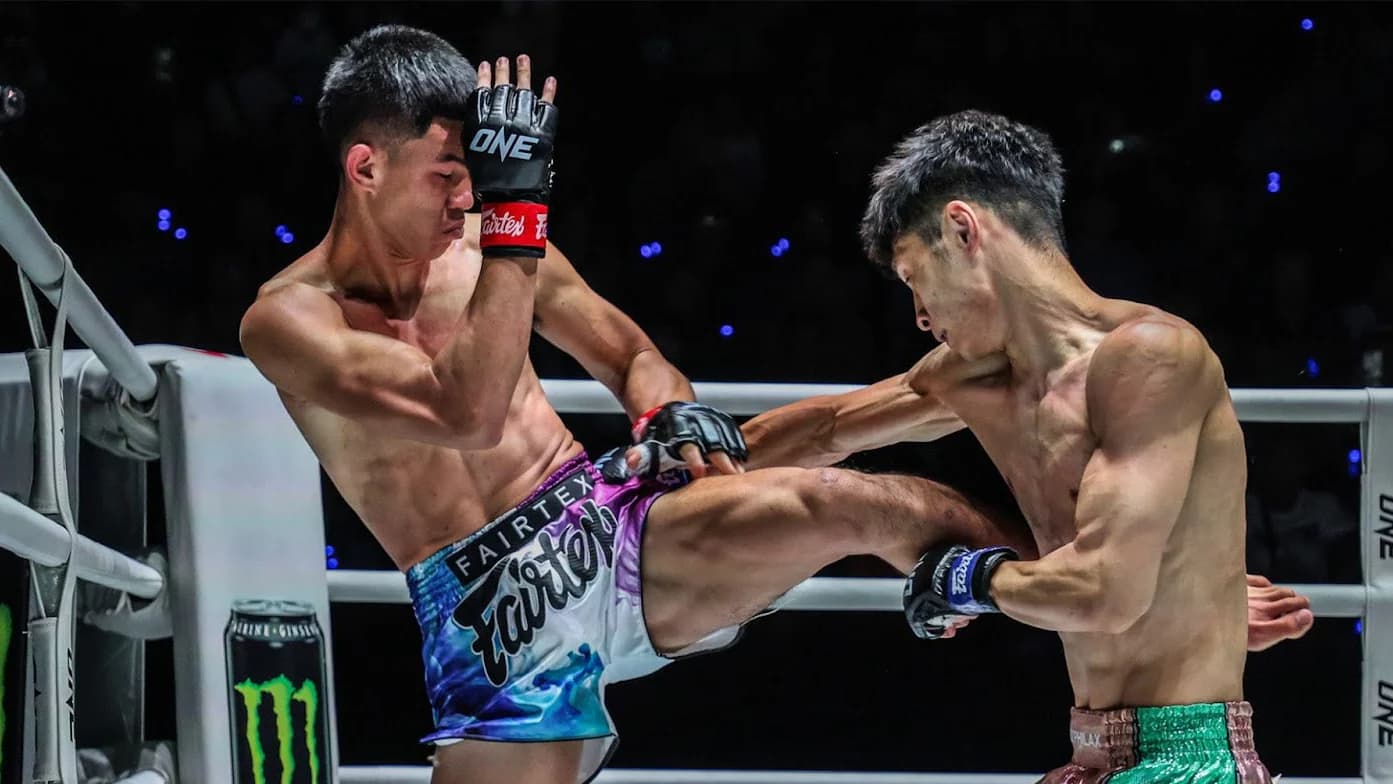Fairtex Muay Thai Gear Review: The Gold Standard for Combat Sports?